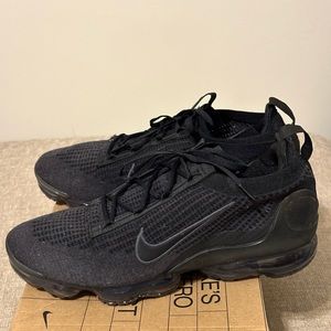 NIKE AIR VAPORMAX 2021 FK